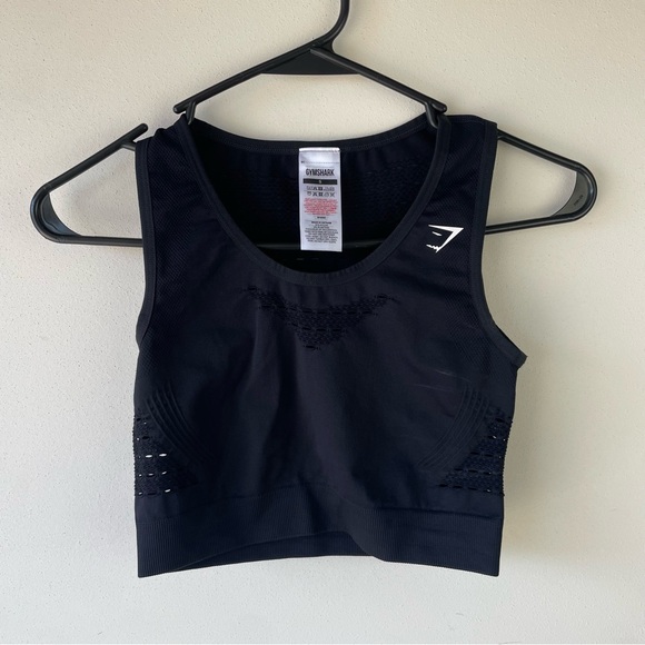 Gymshark Energy+ Seamless Crop Top - Black - Picture 2 of 6